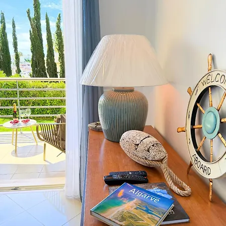 Orada Sea View By Becherish * Αλμπουφέιρα