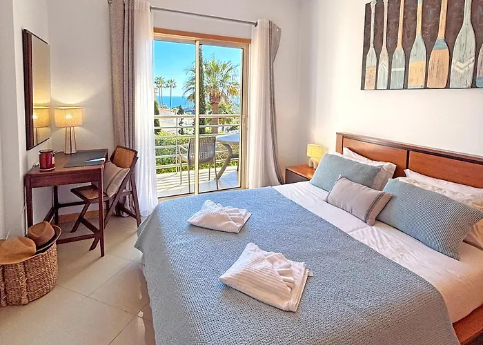 Apartment Orada Sea View By Becherish